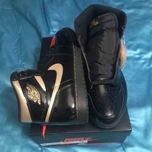 Jordan 1 ‘black and gold’. Brand new. Size 10.5